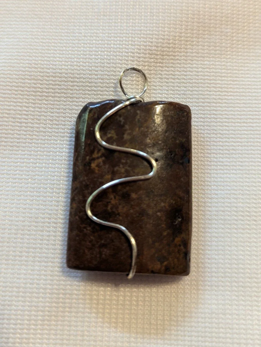 Beautiful Brown Stone And Silver Tone Wrapped Wire Pendant Hand Made New